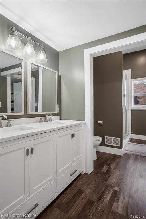 207 E SHERMAN Street, Holly, MI 48442 — Photo 18