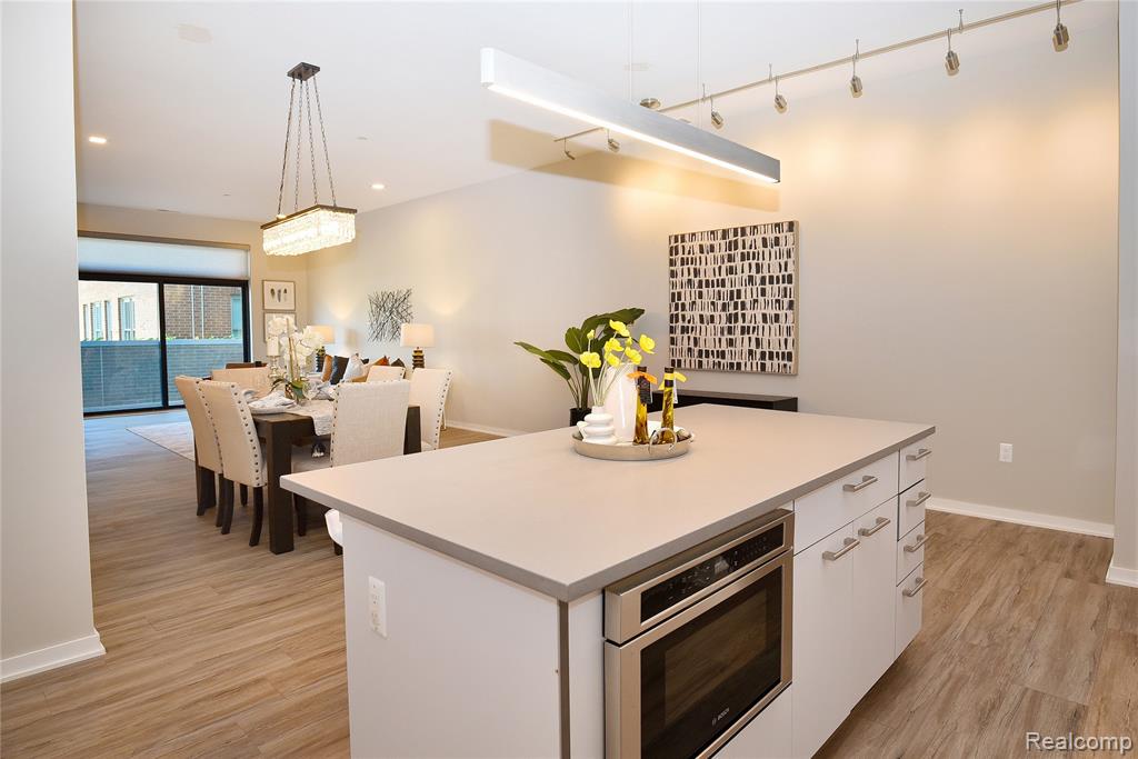 750 Forest Avenue, 202, Birmingham, MI 48009 — Photo 15