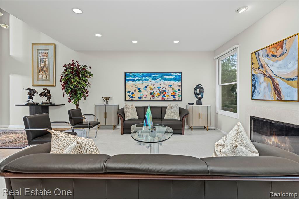 7105 Winding Brook Court, West Bloomfield, MI — Photo 23