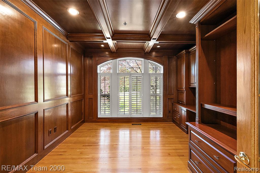 630 Sheldon Court, Rochester, MI 48306 — Photo 47