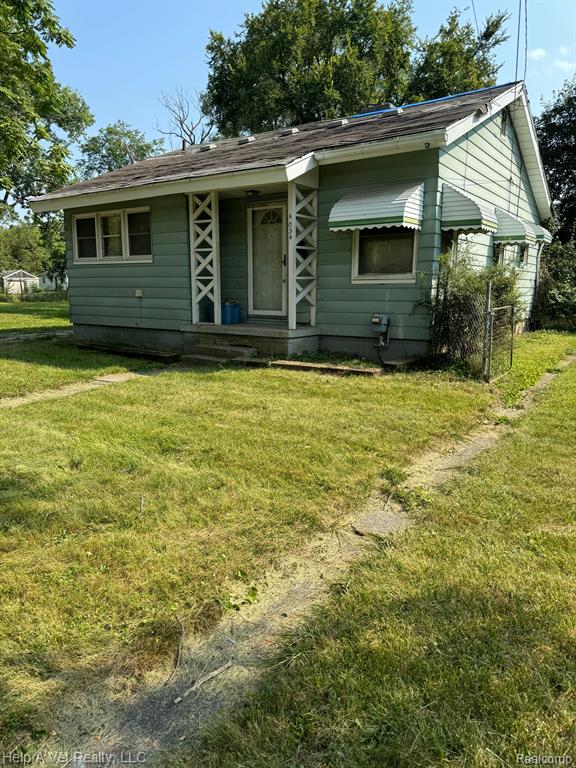 4034 RANDOLPH Street, Saginaw, MI 48601 — Photo 2