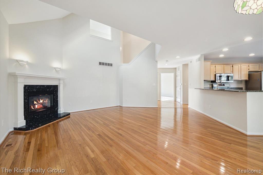 415 Sommerset Court, Ann Arbor, MI 48103 — Photo 10