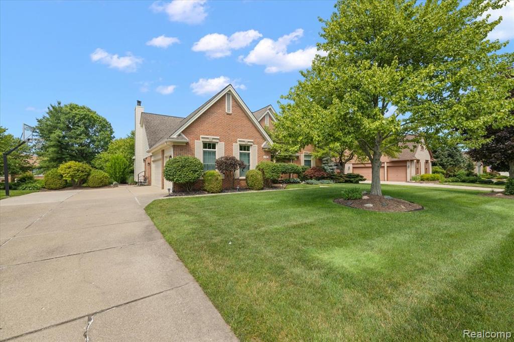 6591 Tree Knoll Drive, Troy, MI 48098 — Photo 62