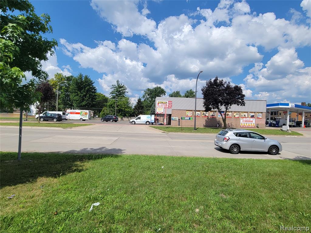 4650 S Beech Daly Street, Dearborn Heights, MI 48125 — Photo 5