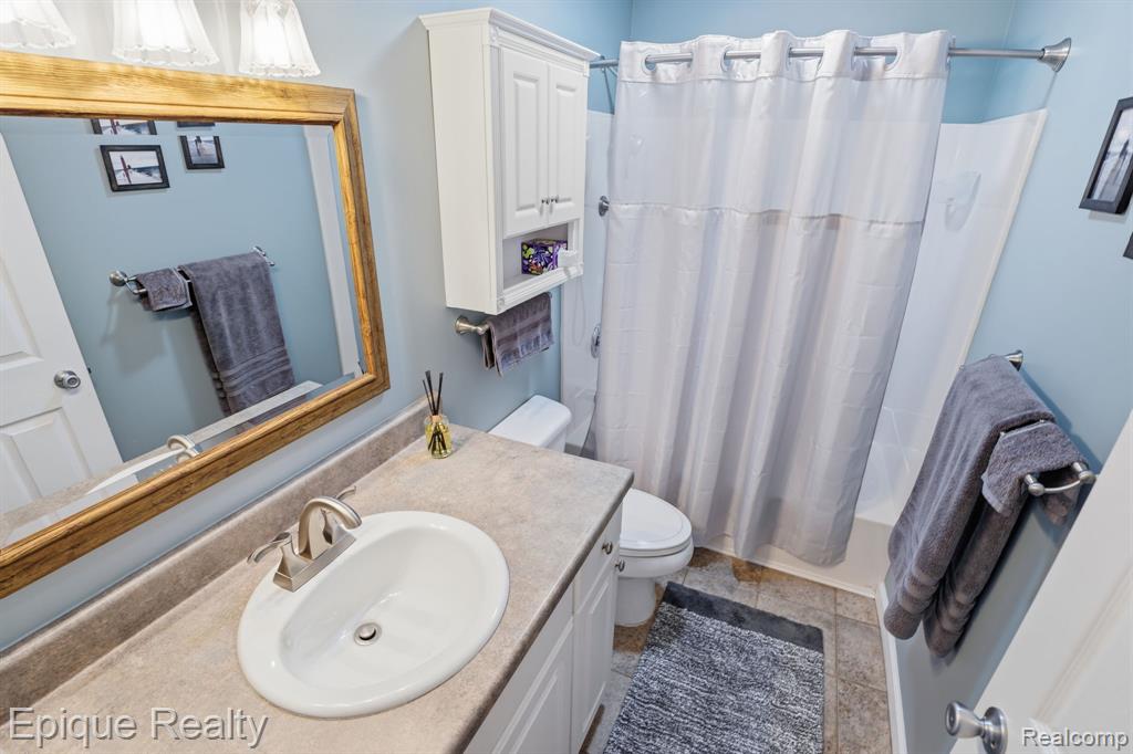 9269 Northwind Drive, Zeeland, MI 49464 — Photo 15