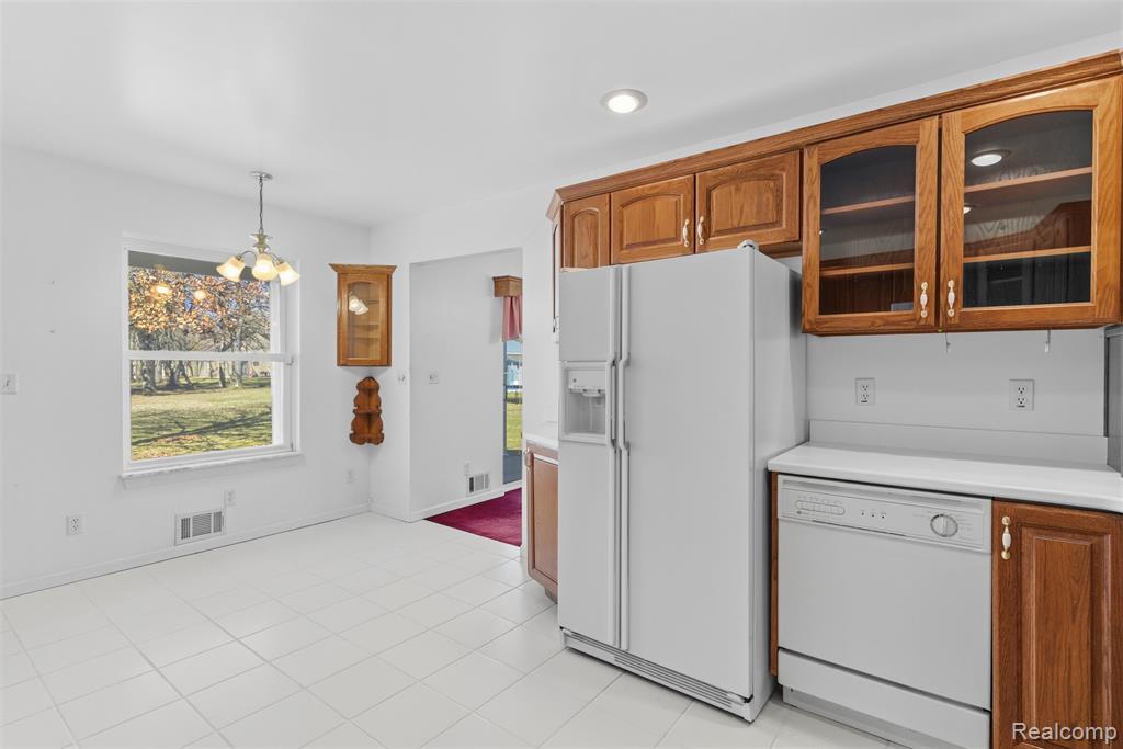 2363 Willowdale Drive, Burton, MI 48509 — Photo 8