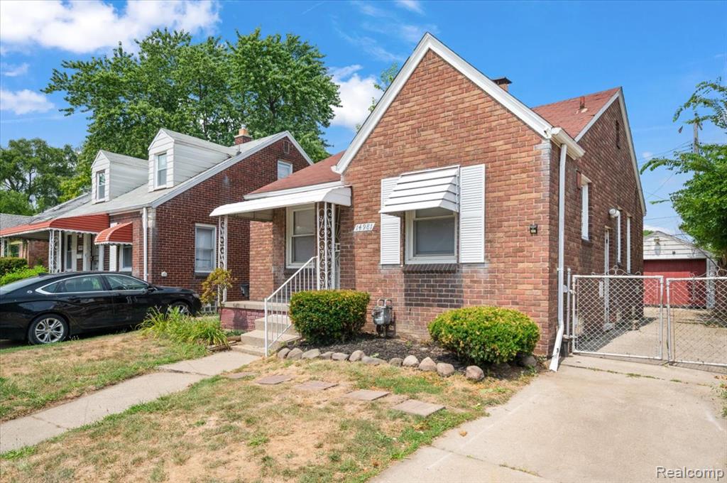 14981 Flanders Street - Photo 3