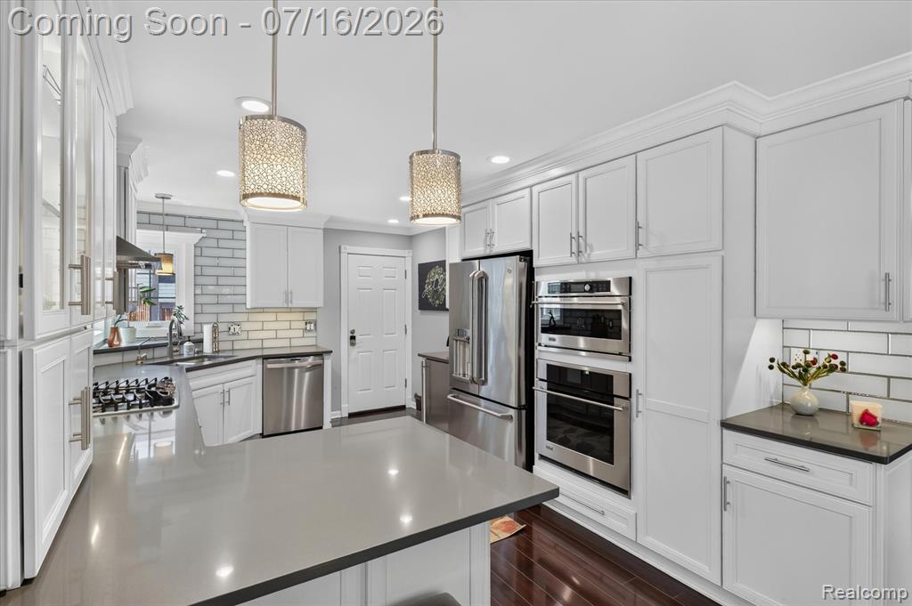845 Abbey Lane, Milford, MI 48381 — Photo 10