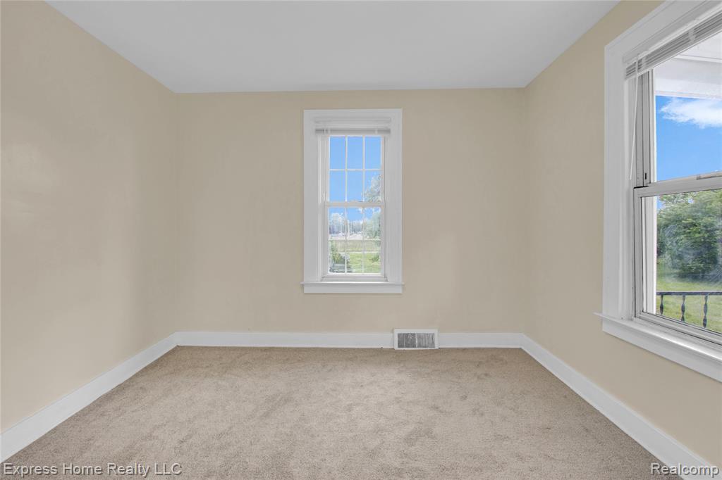 13484 Maine Street, Hamtramck, MI 48212 — Photo 24