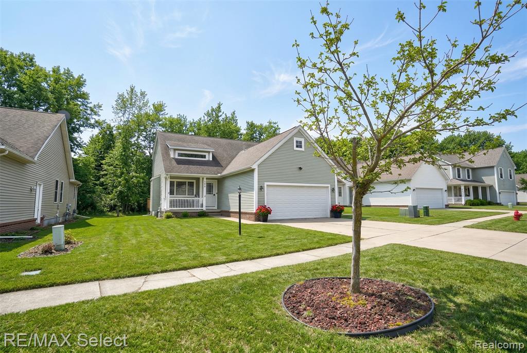 185 Laura Lane, Linden, MI 48451 — Photo 2