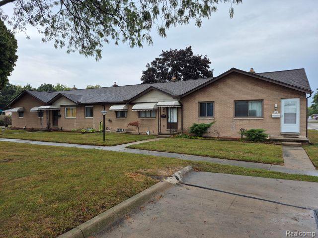 8401 18 Mile Rd #111 Road, Sterling Heights, MI 48313 — front exterior