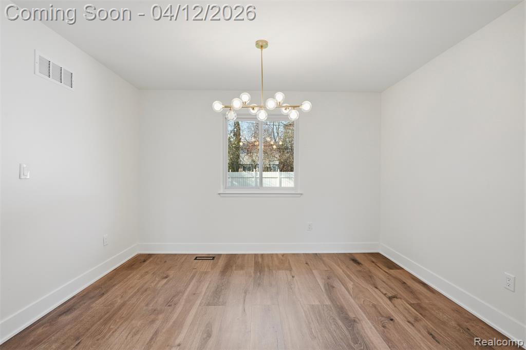 18878 Sunbright Avenue, Lathrup Village, MI 48076 — Photo 5