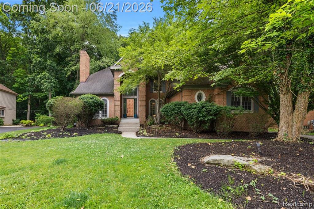 6403 W Oaks Drive, West Bloomfield, MI 48324 — Photo 2