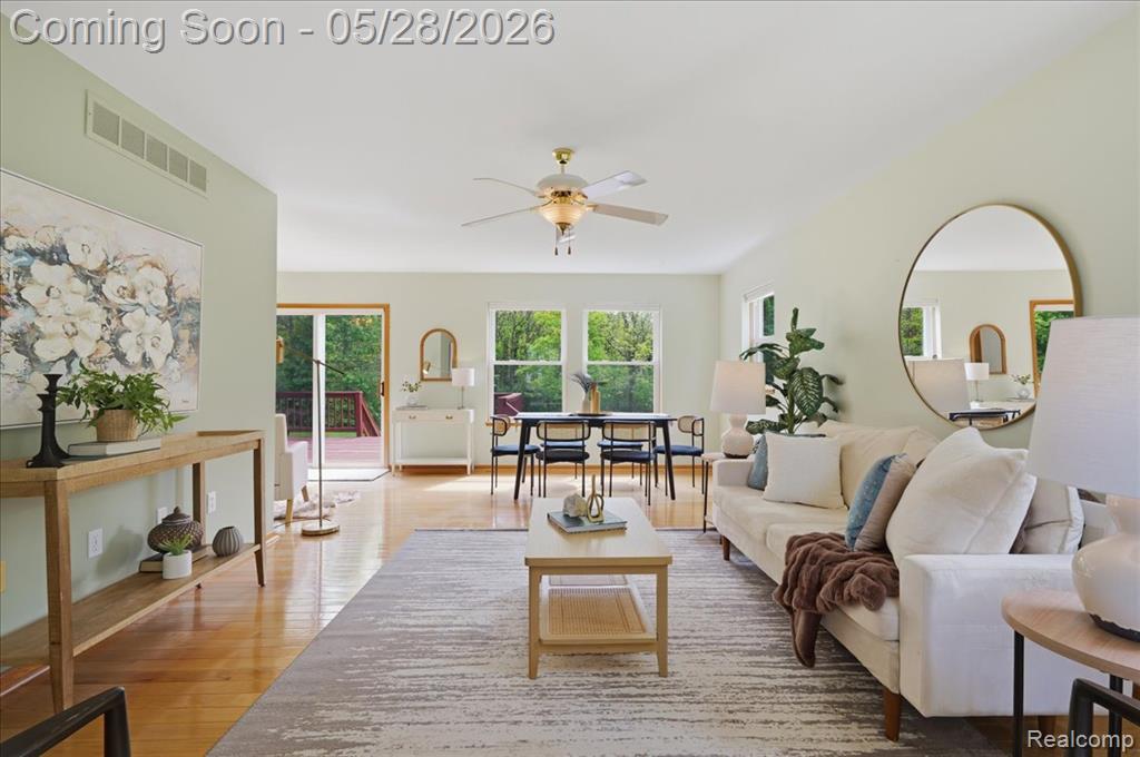 5535 Lakeview Boulevard, Goodrich Vlg, MI — Photo 9