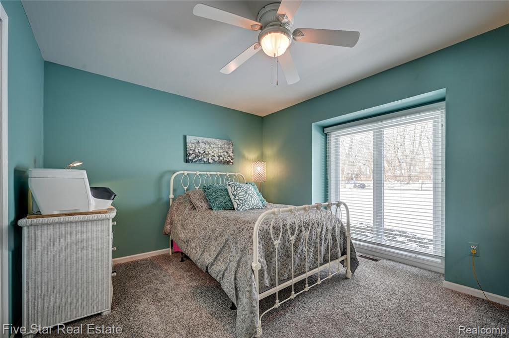 4950 Whitlow Court, Commerce Twp, MI 48382 — Photo 25