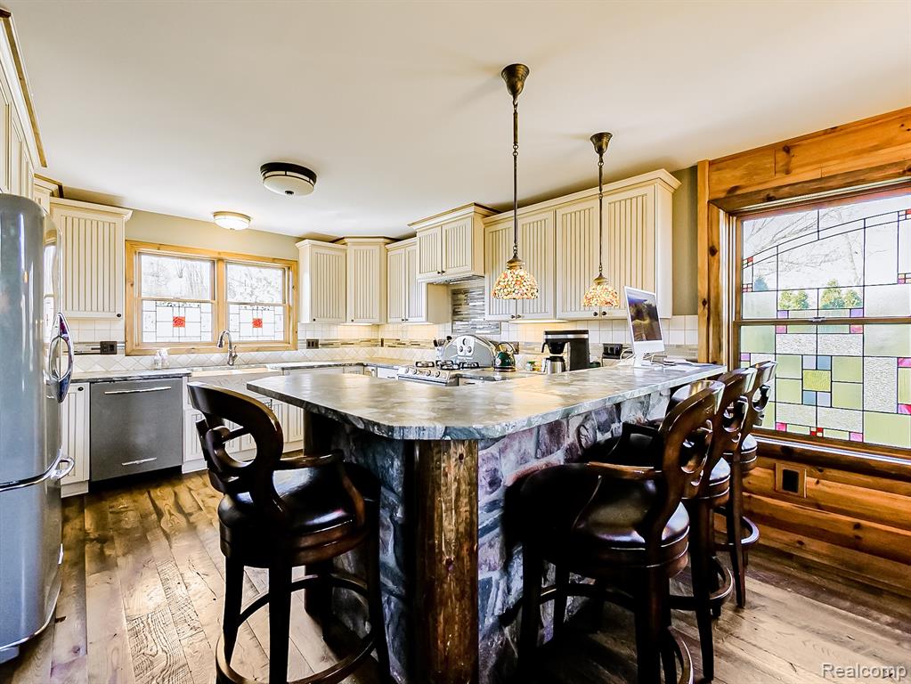 5175 Parview Drive, Clarkston, MI — Photo 8