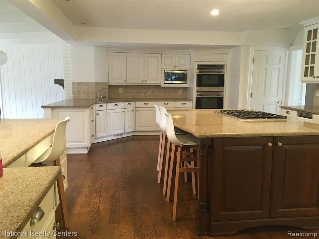 645 ARLINGTON Street, Birmingham, MI 48009 — Photo 7