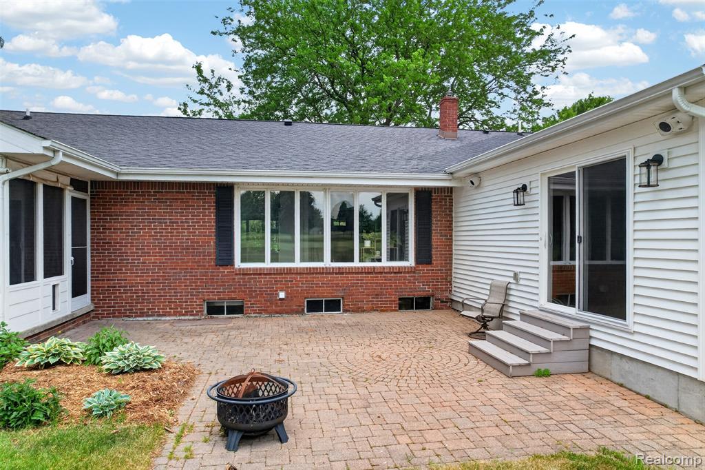 1330 Meadow Green Lane, Linden, MI 48451 — Photo 38