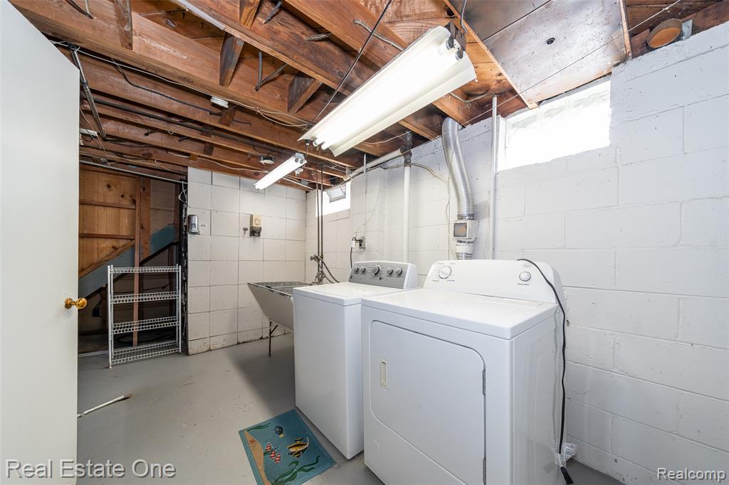 816 N Kenwood Avenue, Royal Oak, MI 48067 — Photo 31