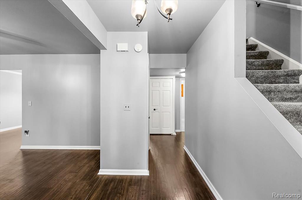 40649 Rinaldi Drive, Sterling Heights, MI 48313 — Photo 10