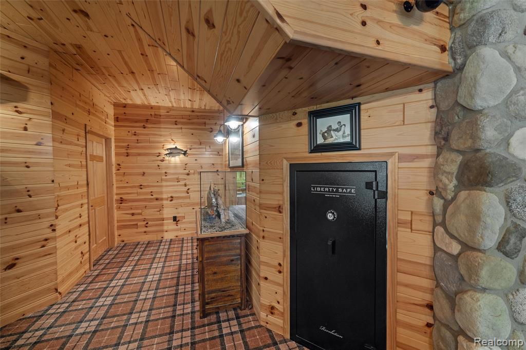 10099 Fernbrooke Drive, Brighton, MI 48116 — Photo 50