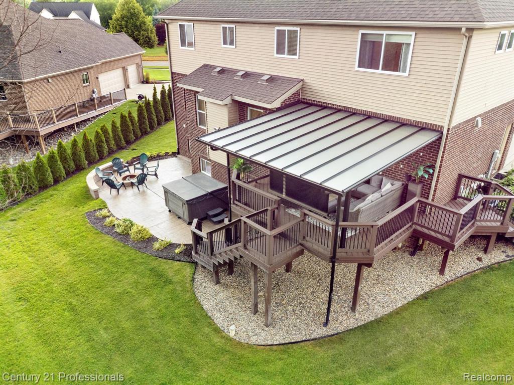 9754 Windsor Lane, Clarkston, MI 48348 — Photo 70