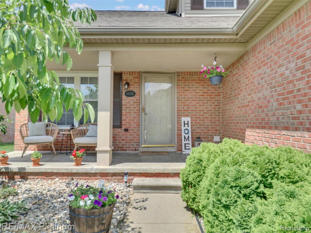 42202 Milton Drive, Belleville, MI 48111 — Photo 2