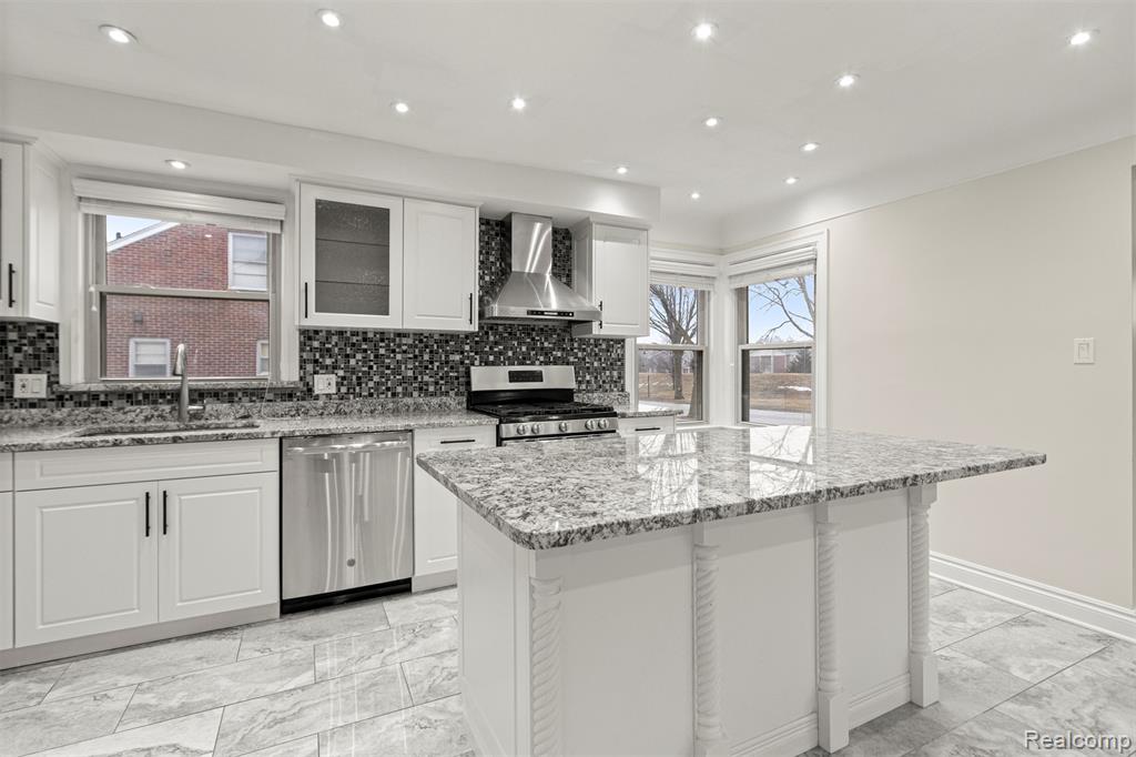 5264 Palmer Street, Dearborn, MI 48126 — Photo 16