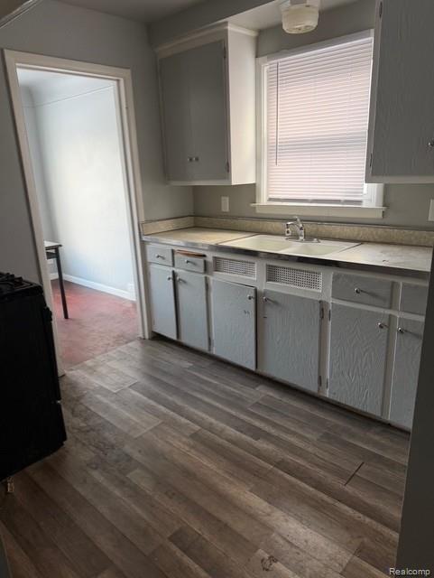 10643 Balfour Road, Detroit, MI 48224 — Photo 4