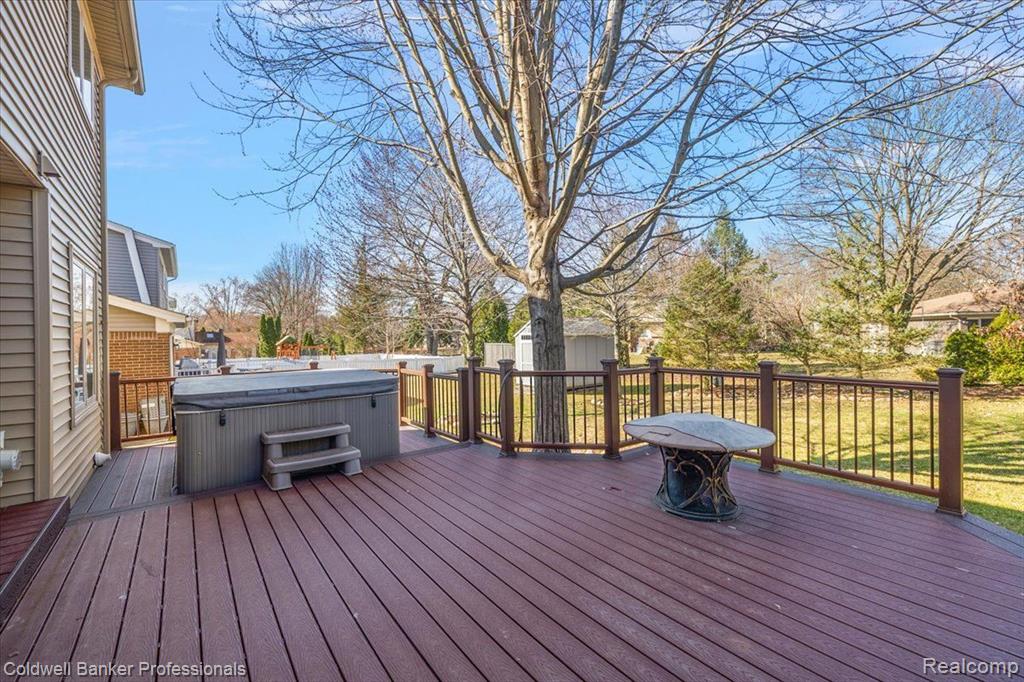 9485 BAYWOOD Drive, Plymouth, MI 48170 — Photo 6