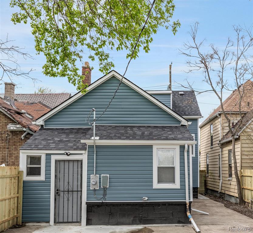 8914 Charlevoix Street, Detroit, MI 48214 — Photo 17