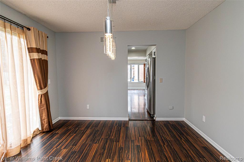 5700 Point Of The Woods Drive, West Bloomfield, MI 48324 — Photo 24