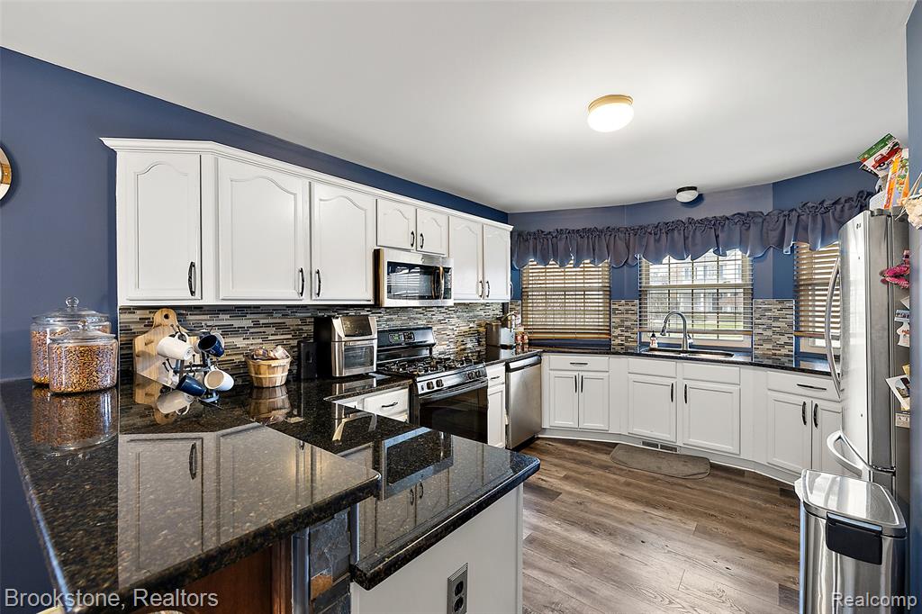 74168 Madison Street, Armada, MI — Photo 11