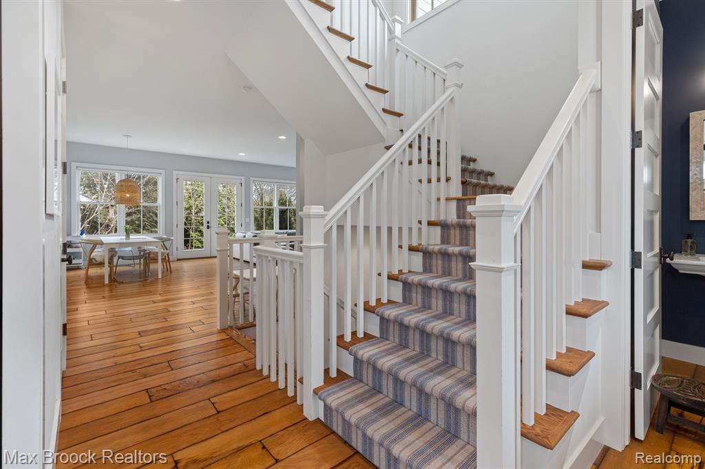911 S BATES Street, Birmingham, MI 48009 — Photo 14