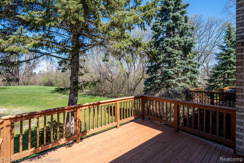 41898 RIVERWOOD Court, Canton, MI 48187 — Photo 33