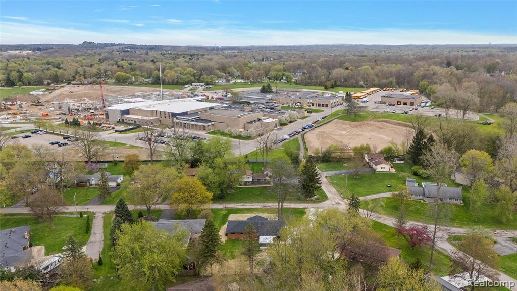 6141 Paramus, Clarkston, MI — Photo 4