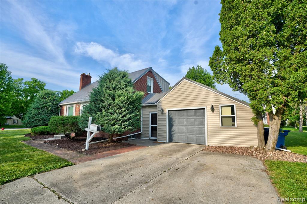 403 S Davison Street, Davison, MI 48423 — Photo 42