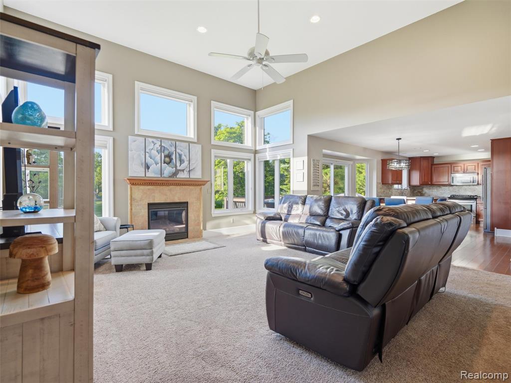 1232 Thorn Ridge Drive, Howell, MI 48843 — Photo 5