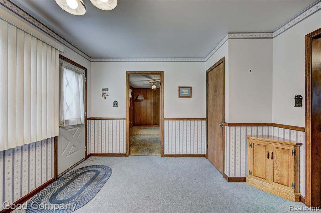 405 CHARLEVOIX Street, Clawson, MI — Photo 14