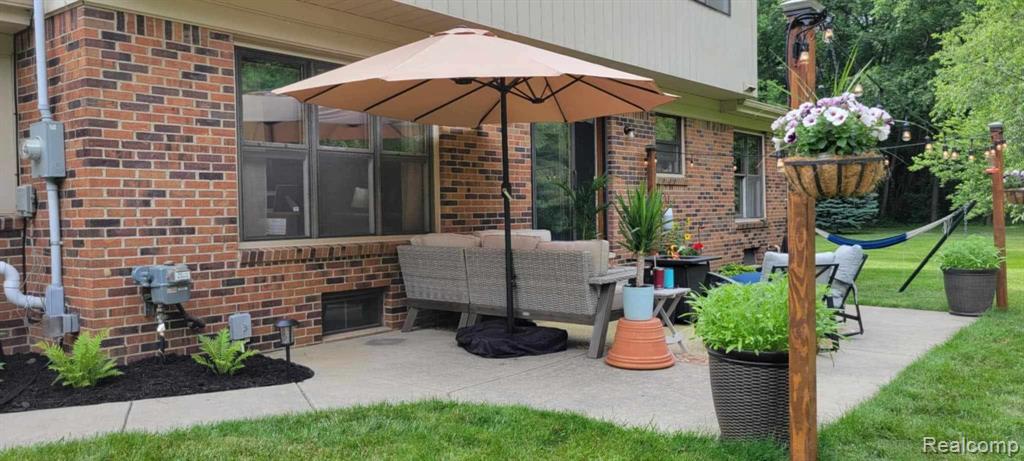 6300 VICTORIA Court, Fenton, MI 48430 — Photo 32
