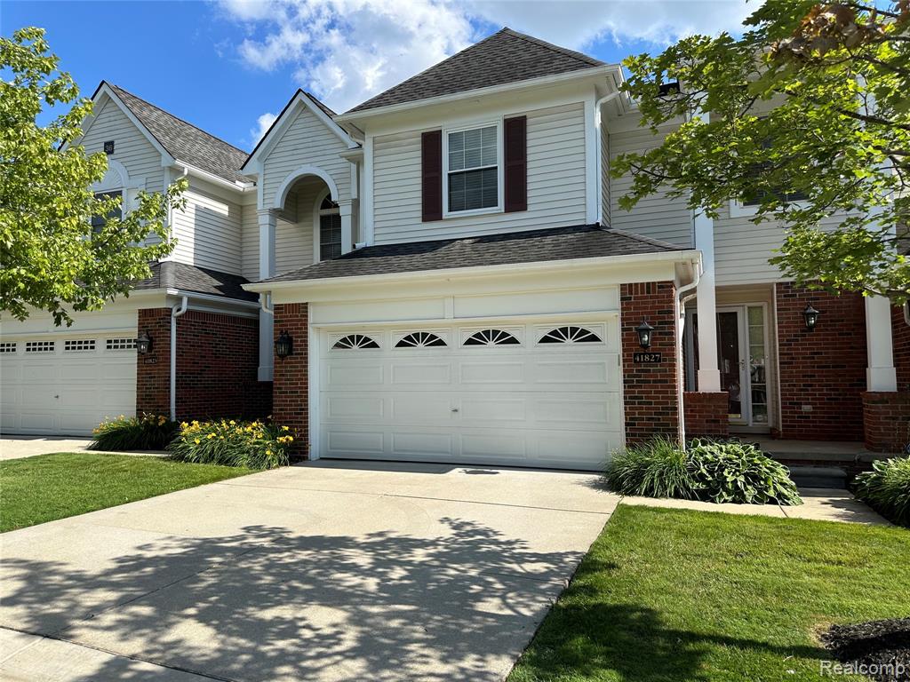 41827 Yeats Drive, Novi, MI — Photo 2