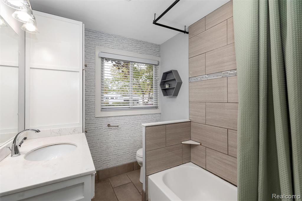 622 N Wilson Avenue, Royal Oak, MI 48067 — Photo 15