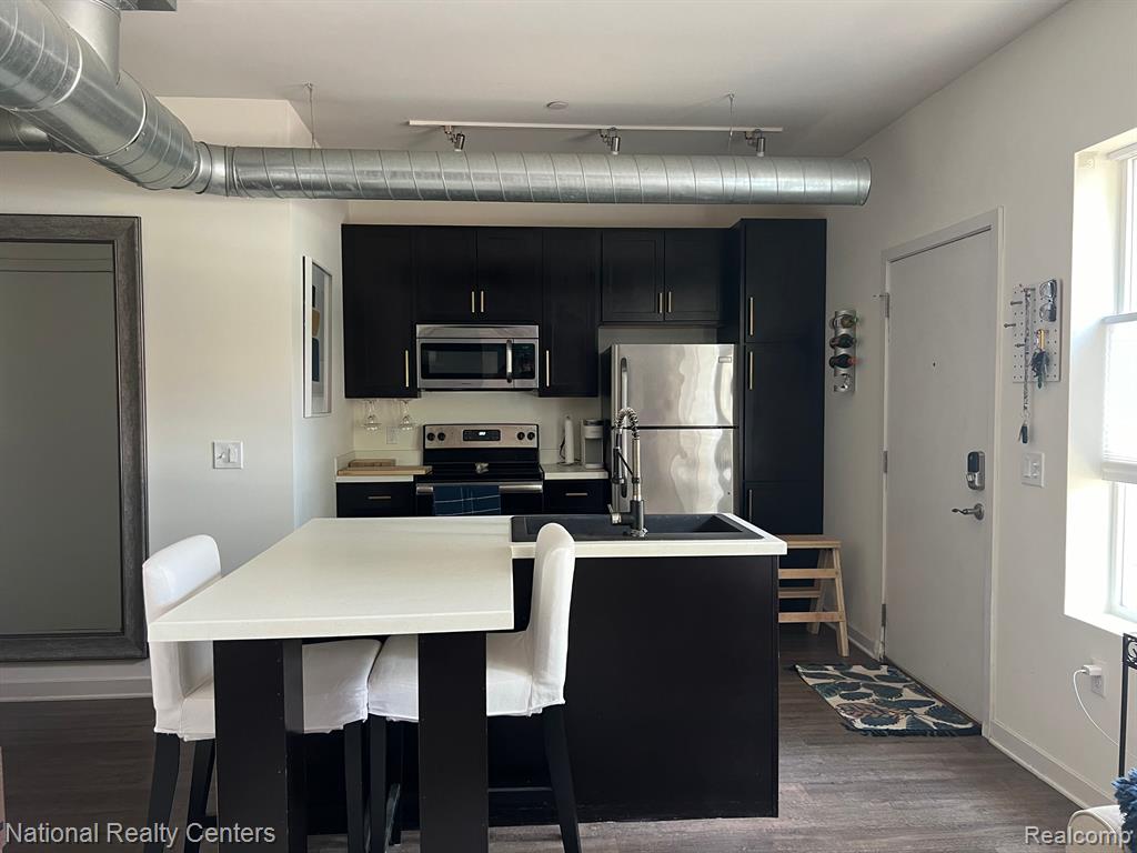 600 Douglas Street NW, 612C, Grand Rapids, MI 49504 — Photo 6