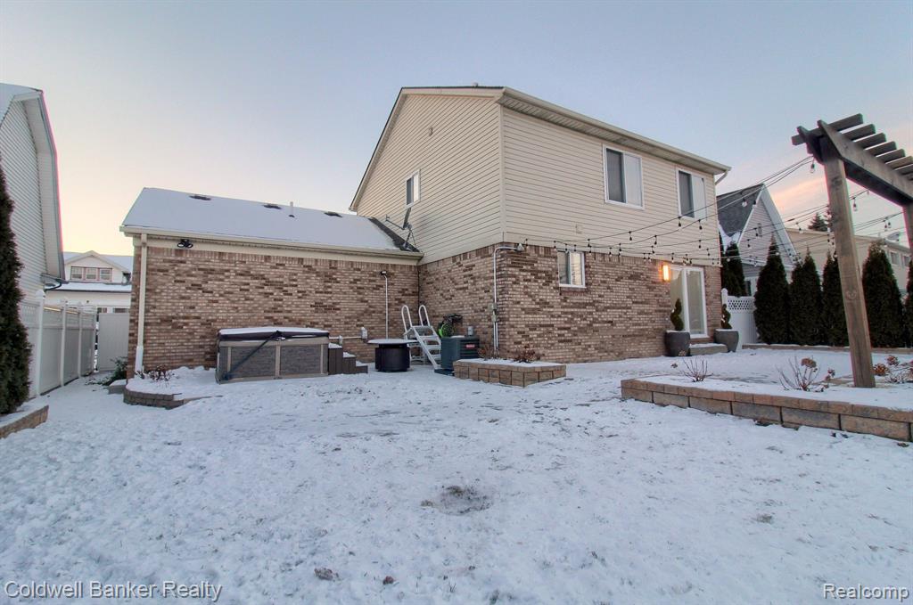 947 1ST Street, Wyandotte, MI 48192 — Photo 29
