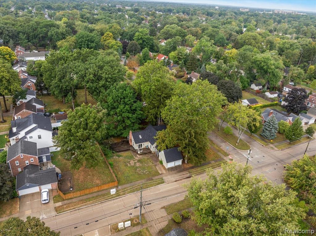 1815 Edgewood Boulevard, Berkley, MI 48072 — Photo 18