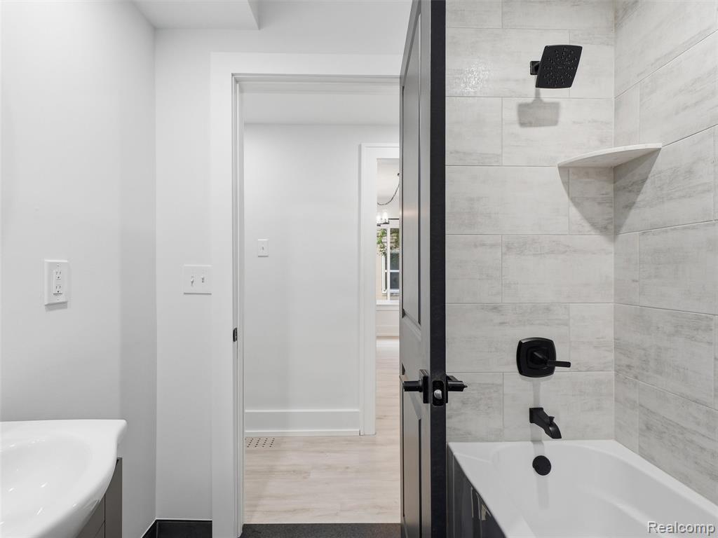 480 Ardmore Drive, Ferndale, MI 48220 — Photo 10