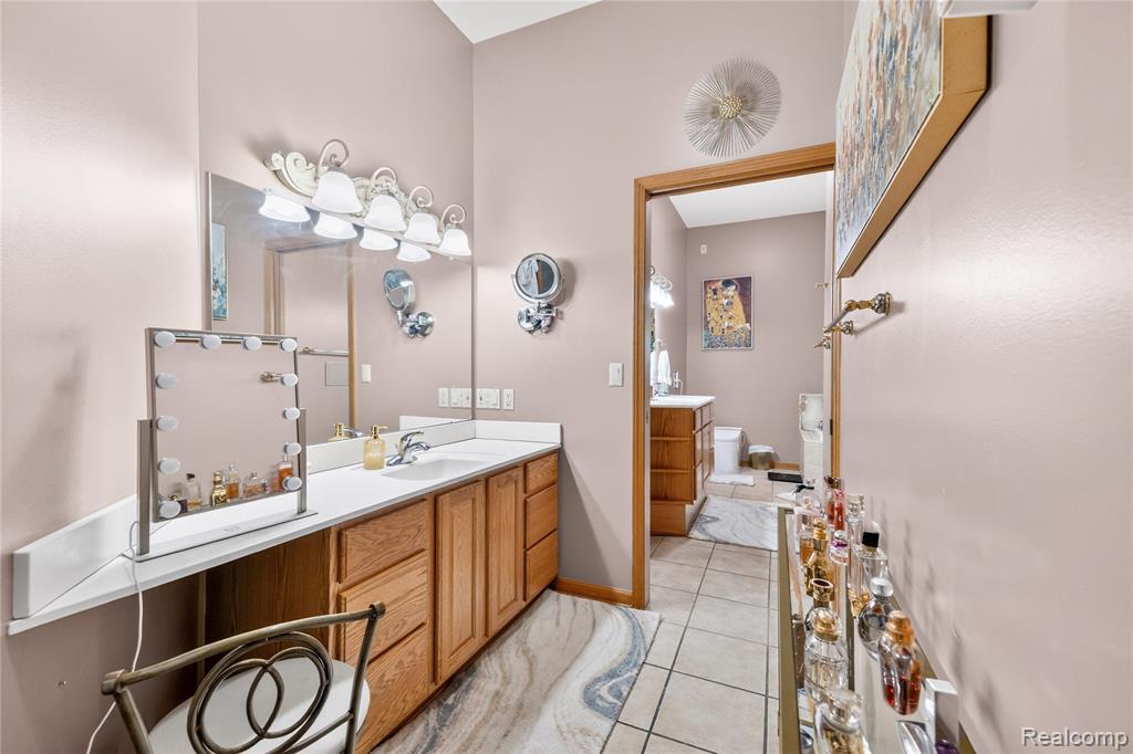 8454 Grays Drive, Grosse Ile, MI 48138 — Photo 24