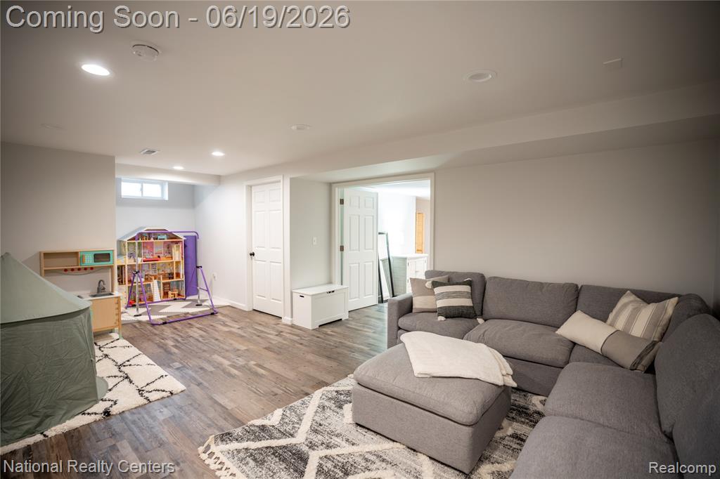 8423 Cascade Street, Commerce Twp, MI 48382 — Photo 22