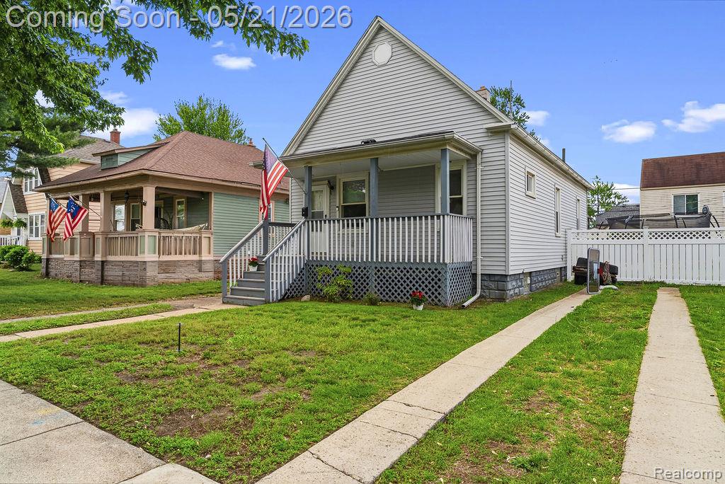 437 Poplar Street, Wyandotte, MI 48192 — Photo 5