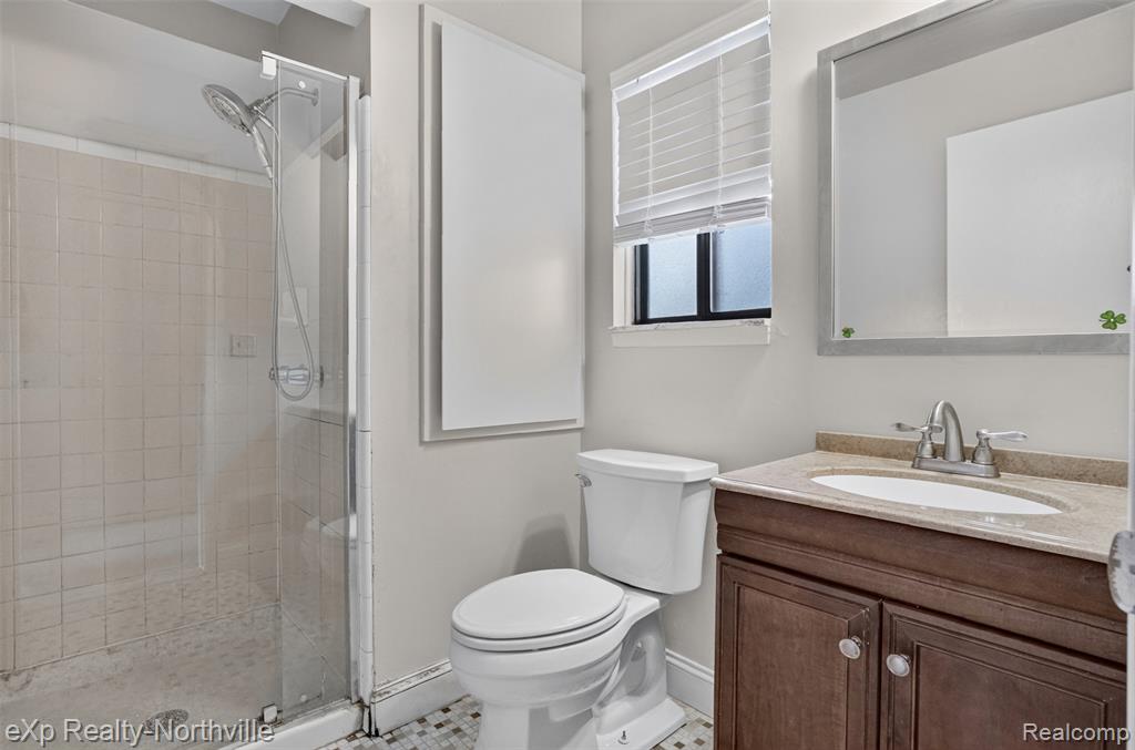 7565 Embassy Drive, Canton, MI 48187 — Photo 39